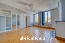 Maison de caractère - 242 m² - Saintes