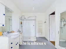 Charmante maison de maître avec vue sur la Charente<span></span>370 m²<span></span>Luxé