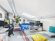 Maison de ville de 90 m² avec cour et 4 chambres en vente à Saintes (17100)
