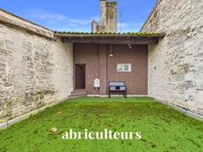 Maison de Maître 350m²<span></span>Multiples possibilités au cœur de Jarnac