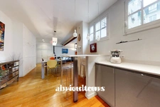 APPARTEMENT 3 PIECES<span></span>2 CH<span></span>92 M²<span></span>PARIS 10 / Porte Saint Martin