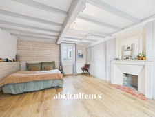 Maison de caractère pleine de cachet de 158 m² avec jardin - Cognac
