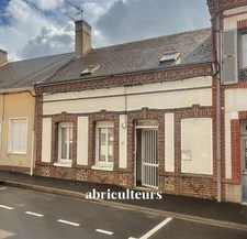 Maison de ville familiale avec jardin – 5 pièces – 119 000 € TTC