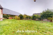 Ancien Corps de Ferme Rénové<span></span>260 m²<span></span>Terrain 1 650 m²<span></span>390 000 € FAI