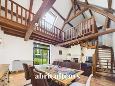 Maison chaleureuse 7 pièces, 210 m² avec grand jardin en plein centre de Gallardon