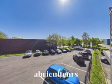 Local commercial<span></span>44 m²<span></span>1 pièce<span></span>Luisant