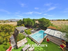 Ensemble Immobilier Rare & Polyvalent : 360 m² de Local Pro + 460 m² d'Habitation sur Terrain de + 6 000 m²