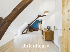 Maison chaleureuse 7 pièces, 210 m² avec grand jardin en plein centre de Gallardon