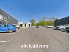 Local commercial<span></span>44 m²<span></span>1 pièce<span></span>Luisant