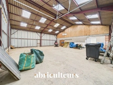 Local d'activité de 516 m2<span></span>1h de PARIS