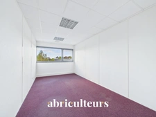 Bureaux lumineux et climatisés en vente à Chartres ZAC du parc d'Archevilliers 28000