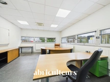 Location de Bureau<span></span>À 1h de Paris
