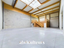 Local d'activité Chartres 720 m²