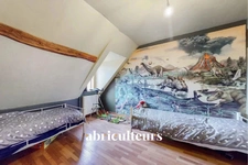 Ancien Corps de Ferme Rénové – 260 m² – Terrain 1 650 m² – 390 000 € FAI