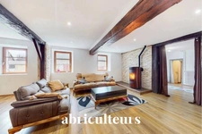 Ancien Corps de Ferme Rénové<span></span>260 m²<span></span>Terrain 1 650 m²<span></span>390 000 € FAI