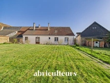 Maison de village de 125m² - 30 mn de Chartres - 1h30 de Paris