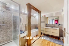 Ancien Corps de Ferme Rénové – 260 m² – Terrain 1 650 m² – 390 000 € FAI