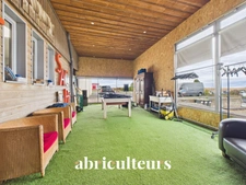 Ensemble Immobilier Rare & Polyvalent : 360 m² de Local Pro + 460 m² d'Habitation sur Terrain de + 6 000 m²