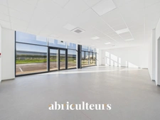 Local d’activité Neuf de 755 m² – À 1h de Paris, au cœur d’une zone stratégique