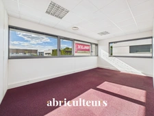 Bureaux lumineux et climatisés en vente à Chartres ZAC du parc d'Archevilliers 28000