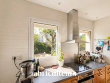 Maison familiale 180 m²<span></span>8 pièces<span></span>Jardin et piscine<span></span>Bordeaux Saint-Augustin