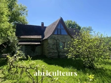 Havre de paix en Périgord Vert : propriété intime au bout d’une voie sans issue