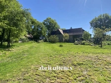 Havre de paix en Périgord Vert : propriété intime au bout d’une voie sans issue