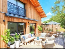 Confort absolu à La Teste : maison contemporaine, prestations haut de gamme & revenus locatifs