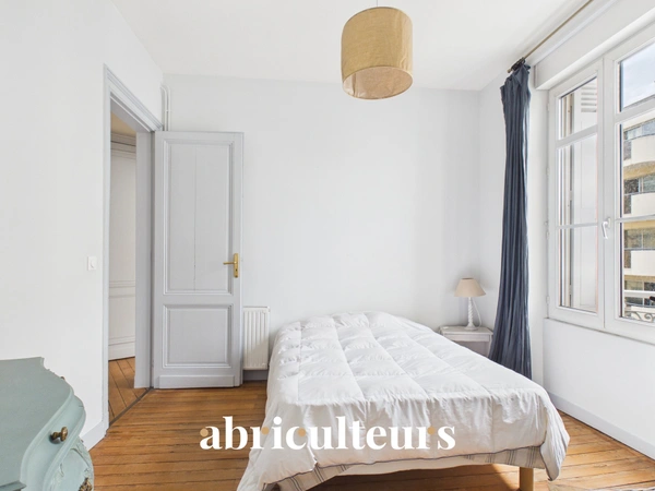 Appartement duplex lumineux en vente à Bordeaux Chartrons 33300