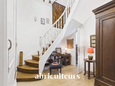 Appartement duplex avec patio privatif en vente à Bordeaux 33000