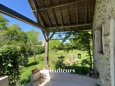 Havre de paix en Périgord Vert : propriété intime au bout d’une voie sans issue