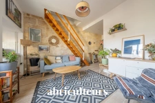 Appartement 4 pièces<span></span>62 m²<span></span>Terrasse de 18 m²<span></span>Bordeaux place saint martial