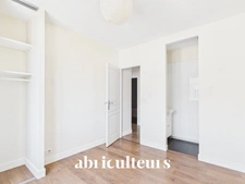 Appartement  traversant– 72,8 m² – 3 pièces – Bordeaux Rue de Pessac