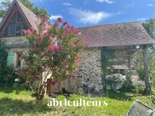 Havre de paix en Périgord Vert : propriété intime au bout d’une voie sans issue