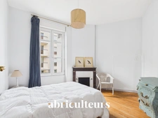 Appartement duplex lumineux en vente à Bordeaux Chartrons 33300