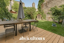 Maison de caractère avec jardin et terrasses en vente à Bordeaux 33300