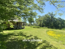 Havre de paix en Périgord Vert : propriété intime au bout d’une voie sans issue