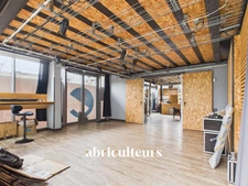 Bureaux d'Exception de 200 m² – Bordeaux Cours de la Marne Luminosité et Accessibilité PMR