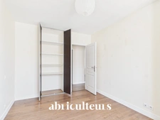 Appartement  traversant– 72,8 m² – 3 pièces – Bordeaux Rue de Pessac