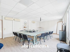 Bureau agile - 99m² (Divisibles à partir de 14m2) quartier Fondaudège