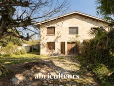 Maison à rénover - 200 m² - Grand potentiel et permis validé - Au Bouscat, proche Parc Bordelais