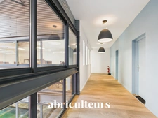 Location de bureaux avec piscine Rive droite