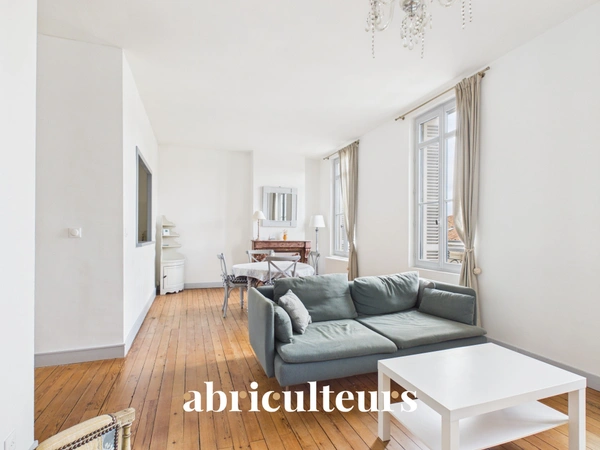 Appartement duplex lumineux en vente à Bordeaux Chartrons 33300