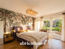 Maison familiale 180 m²<span></span>8 pièces<span></span>Jardin et piscine<span></span>Bordeaux Saint-Augustin