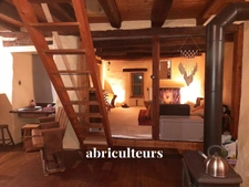 Havre de paix en Périgord Vert : propriété intime au bout d’une voie sans issue