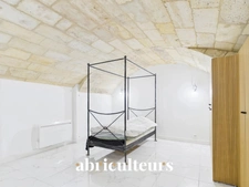 Investissement premium au cœur de Bordeaux : 128 m² rénovés dans le quartier de Pey-Berland à Bordeaux