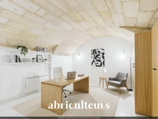 Investissement premium au cœur de Bordeaux : 128 m² rénovés dans le quartier de Pey-Berland à Bordeaux