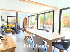 Confort absolu à La Teste : maison contemporaine, prestations haut de gamme & revenus locatifs