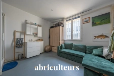 Appartement 4 pièces<span></span>62 m²<span></span>Terrasse de 18 m²<span></span>Bordeaux place saint martial