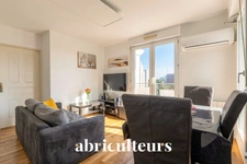 Dernier étage avec extérieur – Appartement modulable  - ISSY-LES-MOULINEAUX